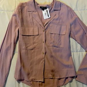 Long-Sleeve Light Muave Linen Button-Up Blouse